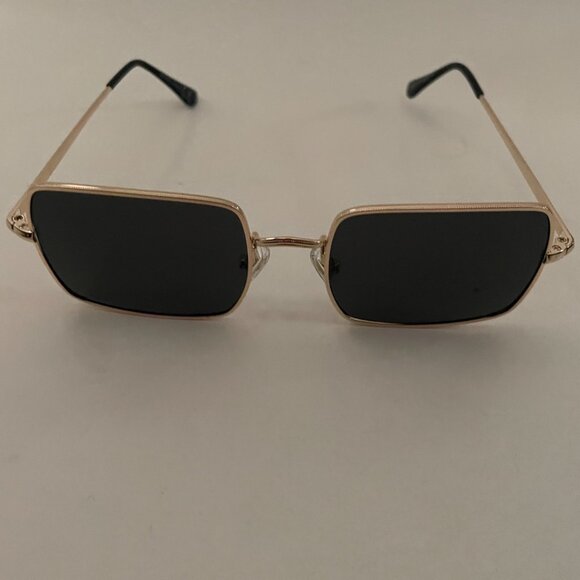 Gold Square Frame Sunglasses - Picture 3 of 11